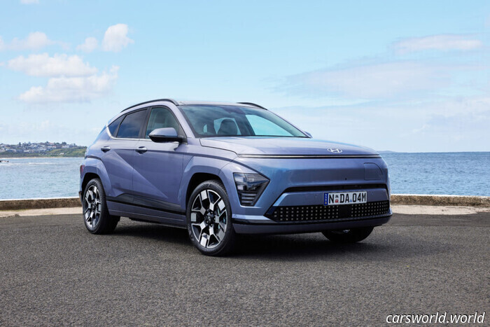 Hyundai Cuts $7,000 Off Its Smallest Electric Vehicle, Yet It Remains $10,000 More Expensive Than Its Chinese Competitor | Carscoops